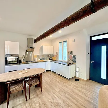 Duplex Central, 2 Personnes, Centre-ville, Lit 180x200 Vakantiehuis